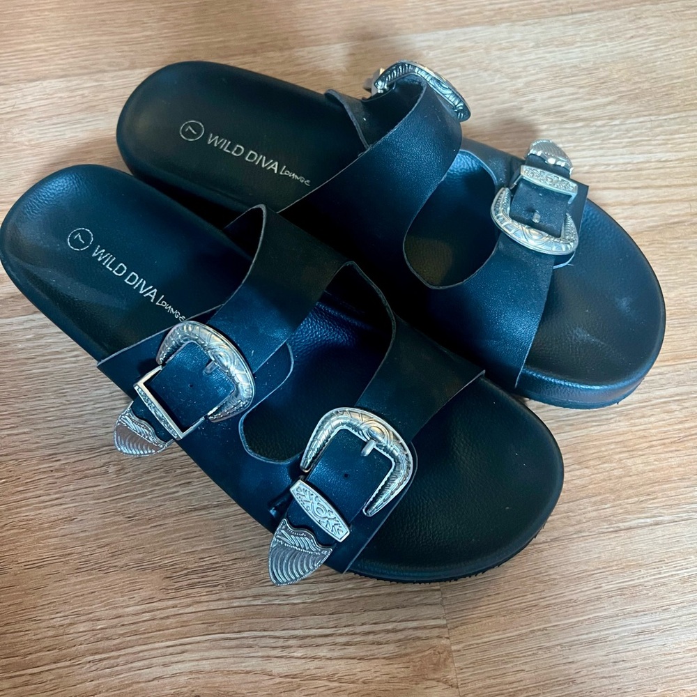 Wild Diva Black Sandals with Silver Buckles - Picture 3 of 4